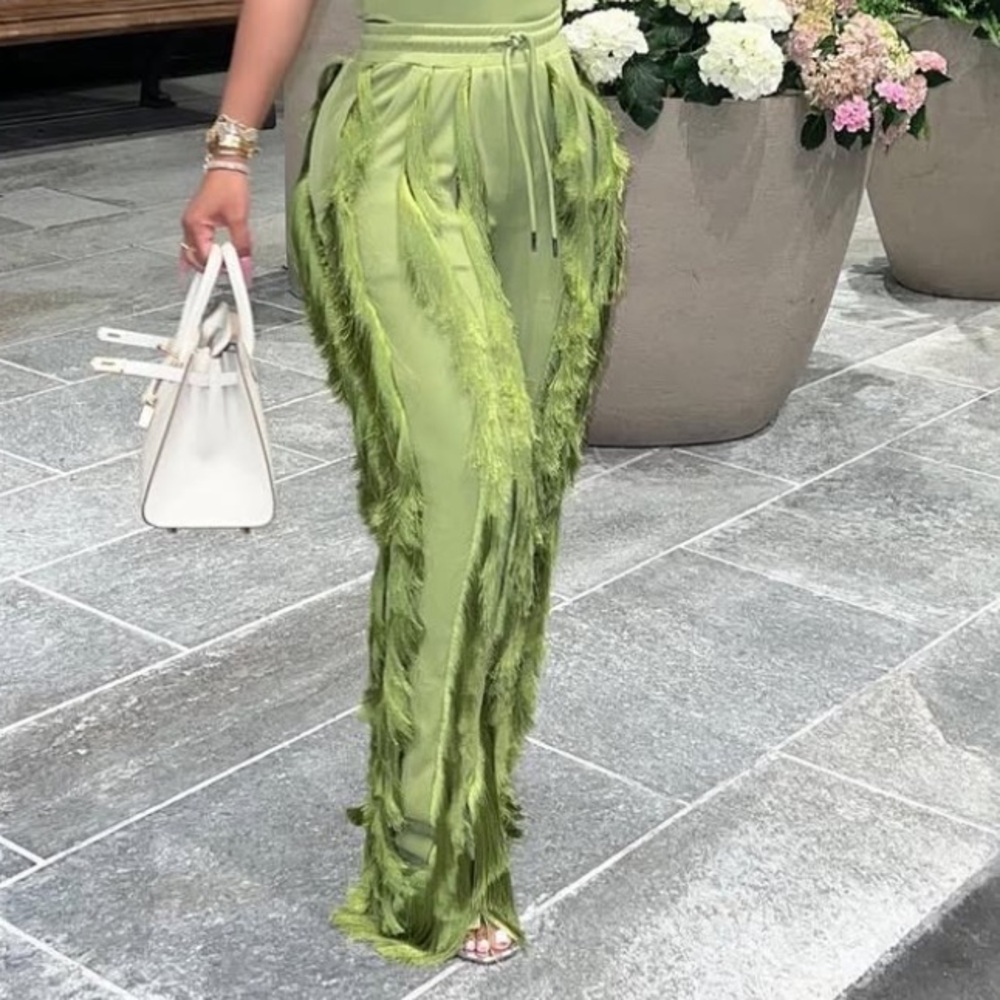 NWT -Mina Monroe Green Knit fringe pants
